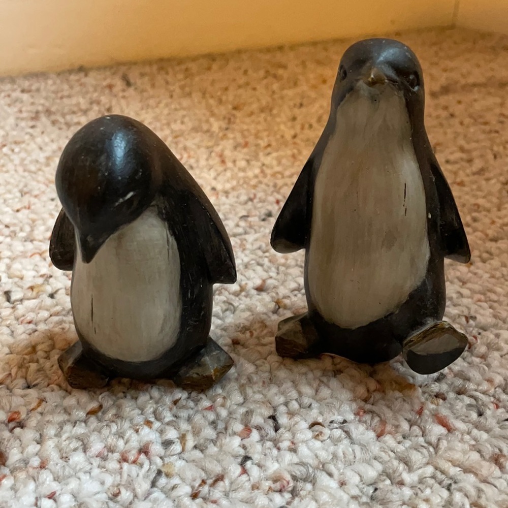 Penguin figurines